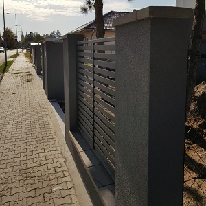 Zděný plot